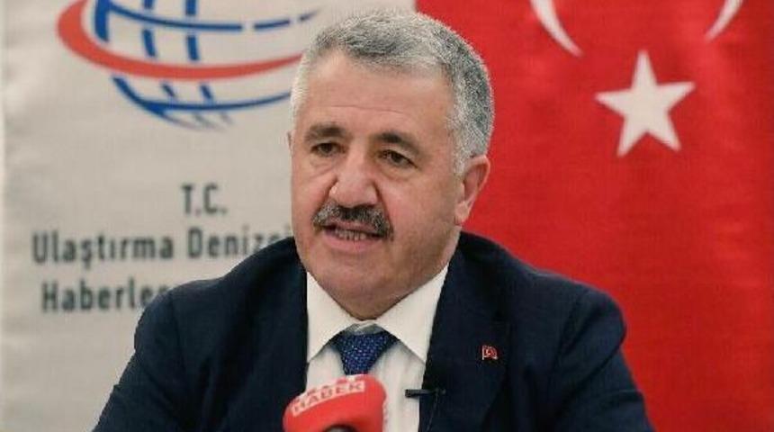 K&ouml;pr&uuml; Ve Otoyollar Bayram Boyunca &Uuml;cretsiz