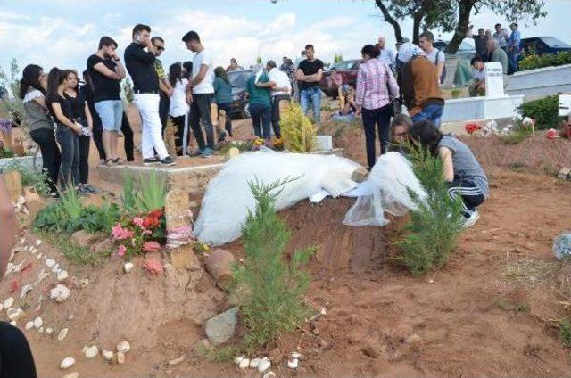 Liseli Genç Kızdan Acı Haber (2)