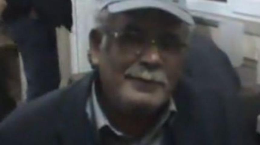 Trakt&ouml;rle R&ouml;mork Arasına Sıkışarak Can Verdi