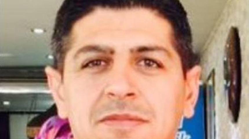 &Uuml;mraniye&rsquo;de Taksi Durağına Silahlı Saldırı: 1 &Ouml;l&uuml;, 2 Yaralı