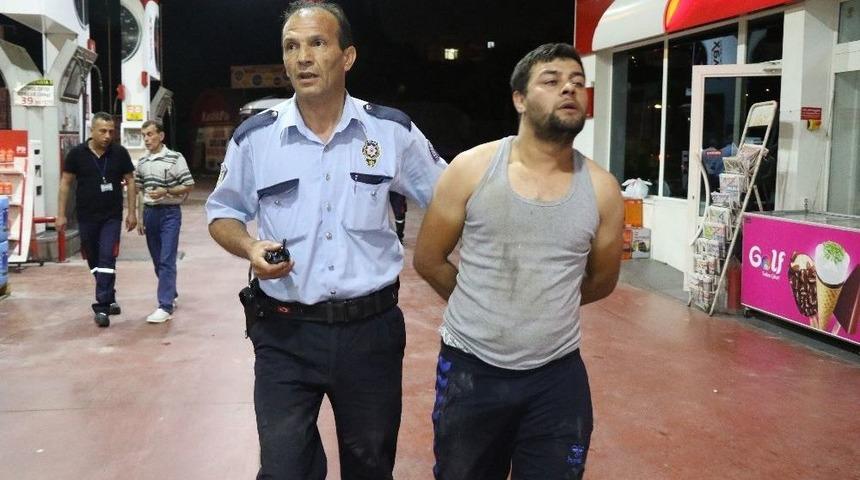 Polisten Ka&ccedil;arken Şehri Birbirine Kattılar