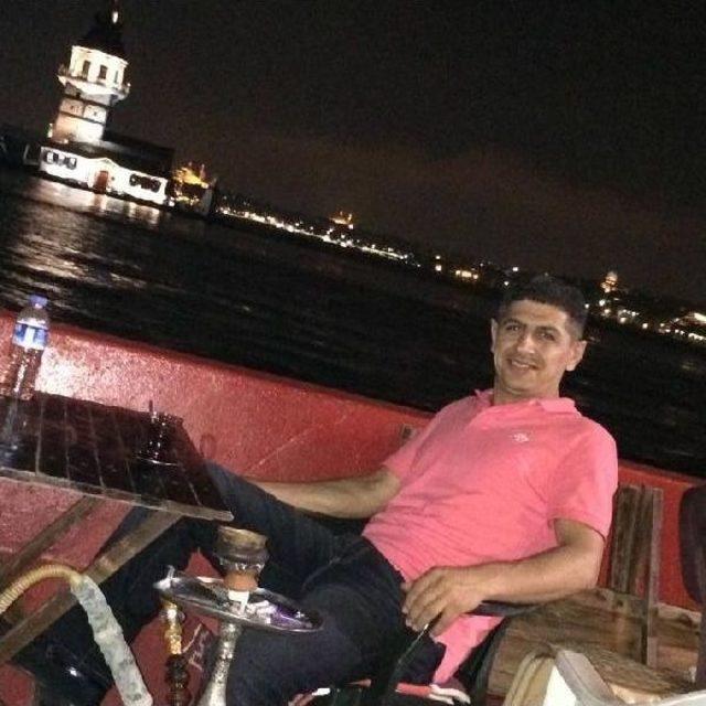 Taksicilerin Trafik Kavgası Kanlı Bitti: 1 &Ouml;l&uuml;, 2 Yaralı 3