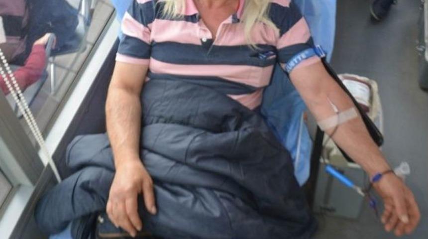 Kızılay&rsquo;ın Duyurusuna Kayıtsız Kalmayıp 47. Kez Kan Verdi