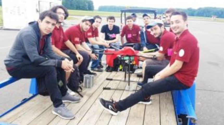 İt&uuml;&rsquo;l&uuml; &Ouml;ğrencilerden B&uuml;y&uuml;k Başarı