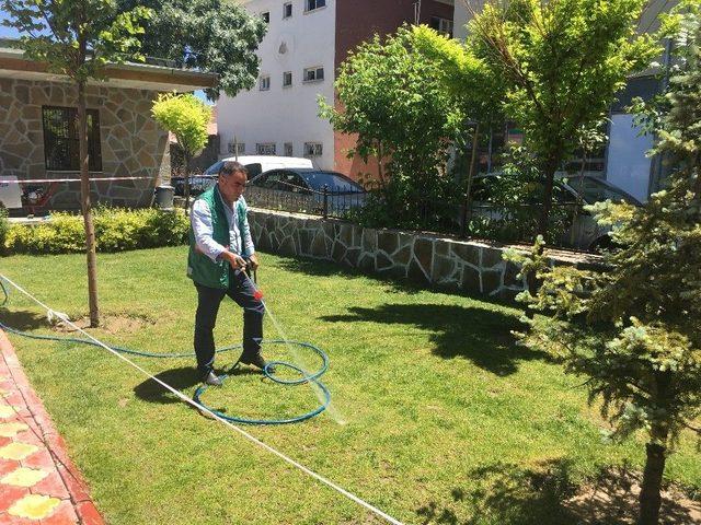 İpekyolu Belediyesinden Solucan G&uuml;bresi Kullanımı 2