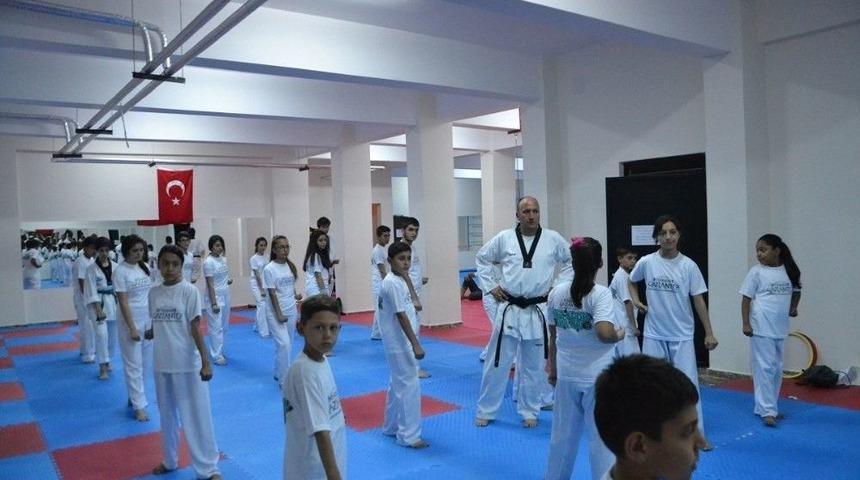 B&uuml;y&uuml;kşehir Yaz Spor Okulları Başlıyor