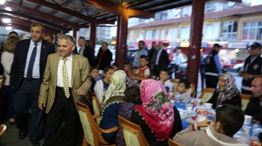 Başkan B&uuml;y&uuml;kkılı&ccedil;, "melikgazililerin Birlik, Beraberliğini Pekiştiriyoruz"