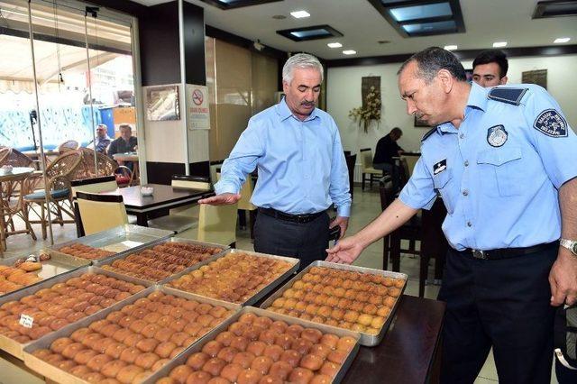 Mamak’ta Zabıtadan Bayram Denetimi