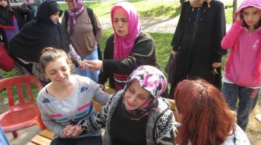 Denizde Kaybolan Gencin Annesinin Yardım Isteği...