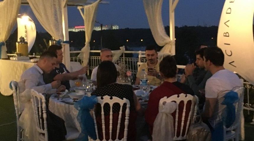 Hastane &Ccedil;alışanları İftar Yemeğinde Buluştu