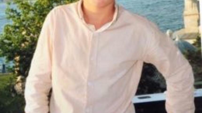 &Uuml;sk&uuml;dar&rsquo;da Denizde Kaybolan 15 Yaşındaki Genci Arama &Ccedil;alışmaları Devam Ediyor