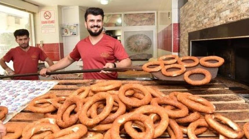 Sokak Simit&ccedil;iliğinden Patronluğa