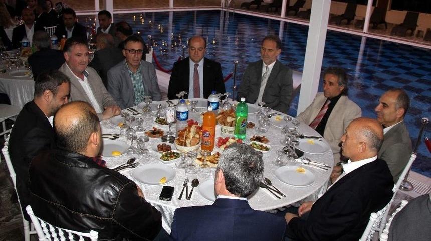 M&uuml;siad&rsquo;tan İftar