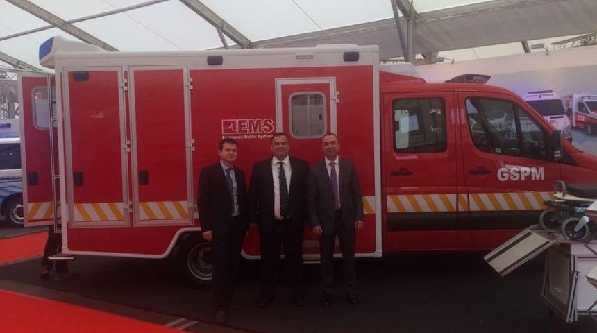 T&uuml;rk Yapımı Kurtarma Ambulansı Almanya&rsquo;da G&ouml;r&uuml;c&uuml;ye &Ccedil;ıkarıldı