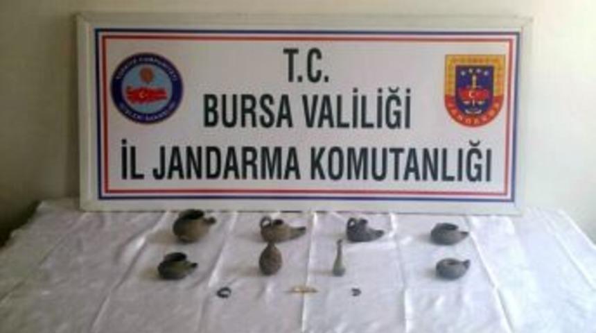 Bisk&uuml;vi Kutusundan Tarihi Eser &Ccedil;ıktı