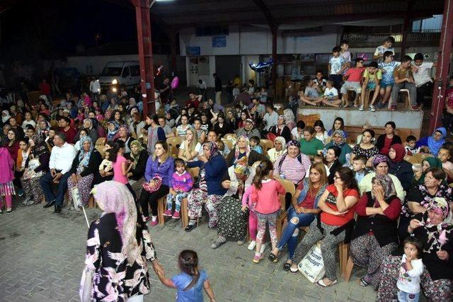 Adala&rsquo;da &Ouml;nce İftar, Sonra Ramazan Eğlencesi 1