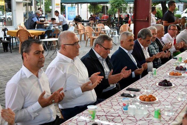 Adala&rsquo;da &Ouml;nce İftar, Sonra Ramazan Eğlencesi 2