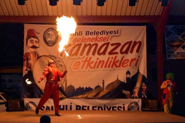 Adala&rsquo;da &Ouml;nce İftar, Sonra Ramazan Eğlencesi 3