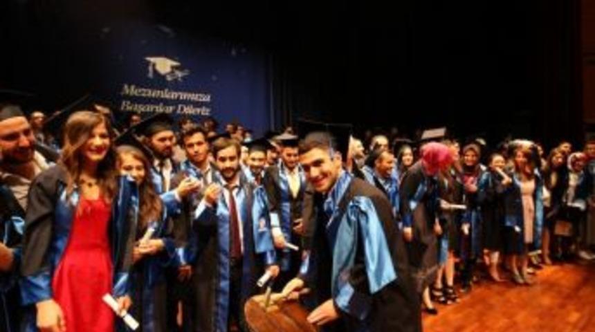 Sakarya &Uuml;niversitesinde Mezuniyet Heyecanı Yaşanacak