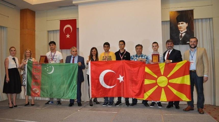 Bilgisayar Olimpiyatlarında Makedonya Birinci Oldu