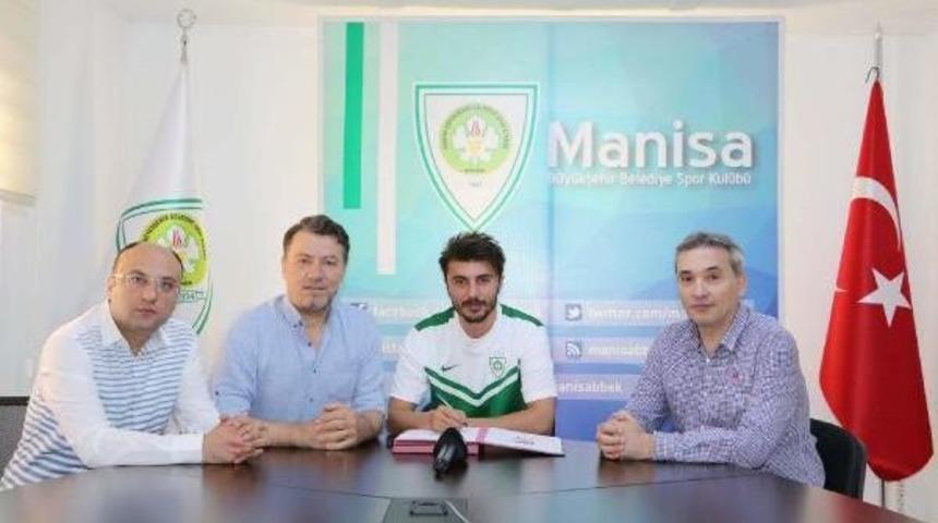 Manisa B&uuml;y&uuml;kşehir Belediyespor'dan Defansa Takviye