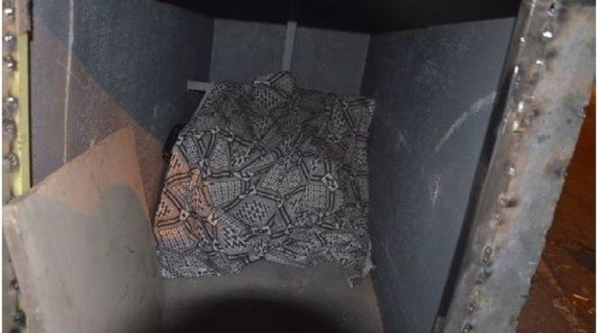 &Ccedil;alıntı Sigaralar Kuş K&uuml;mesinden &Ccedil;ıktı