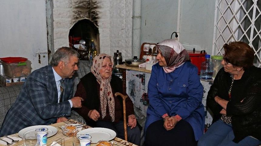 Başkan &Ccedil;elik: &ldquo;yaşlılarımız Yalnız Değil&rdquo;