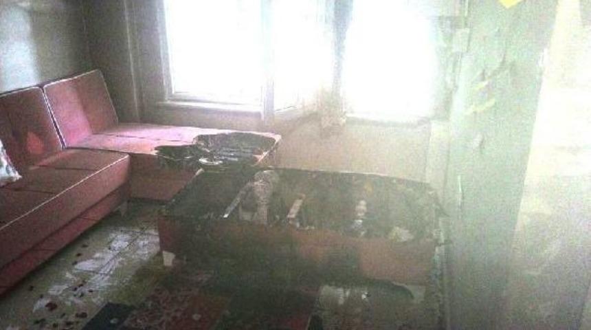 Sevgilisine S&uuml;rpriz Yapmak Isterken Yangına Neden Oldu