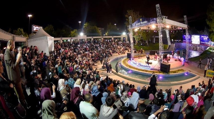 Rahmet Akşamlarına Eşref Ziya Konuk Oldu