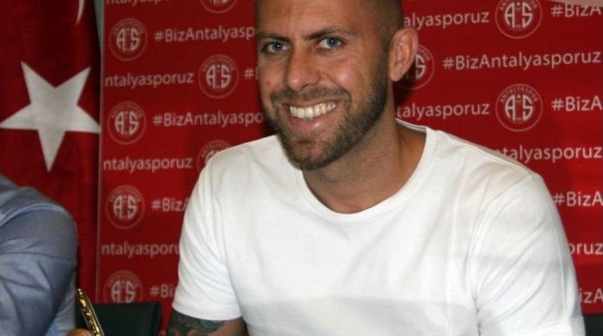Antalyaspor&rsquo;da Jeremy Menez İmzaladı