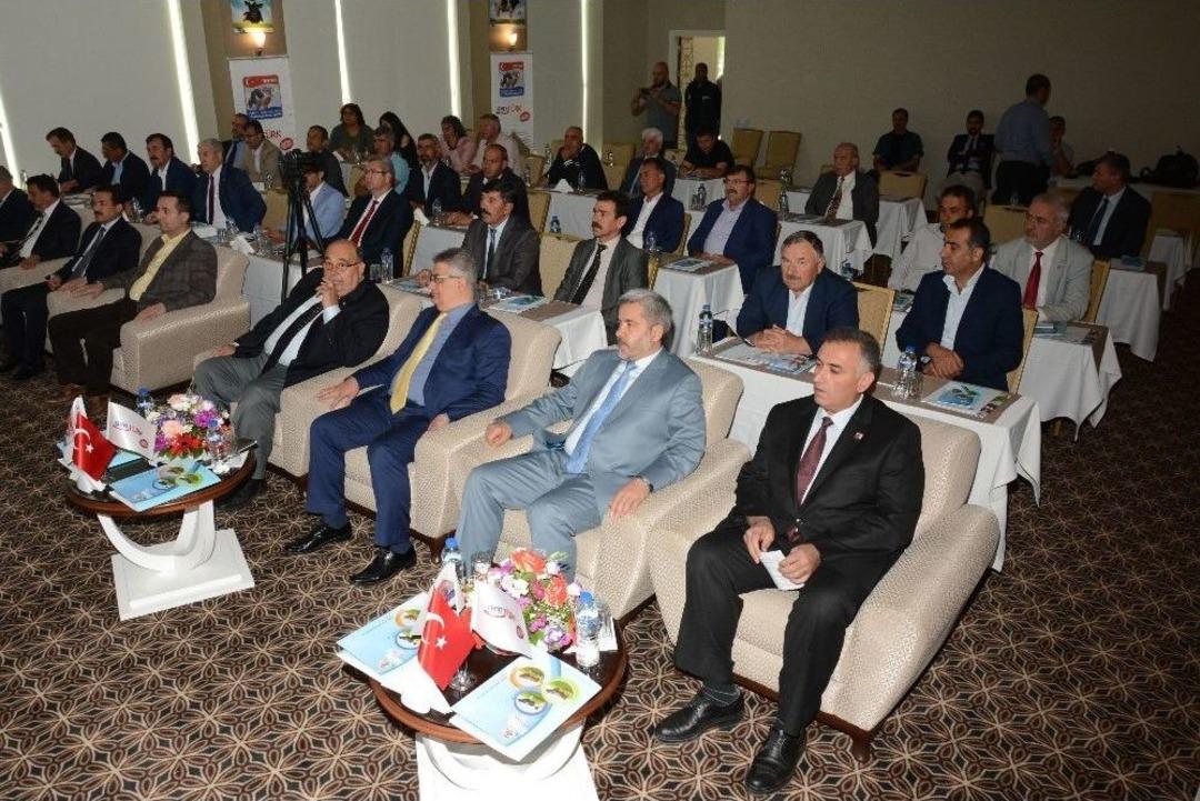 (&ouml;zel Haber) - T&uuml;rkiye&rsquo;nin Hayvancılığı Aksaray&rsquo;da Masaya Yatırıldı