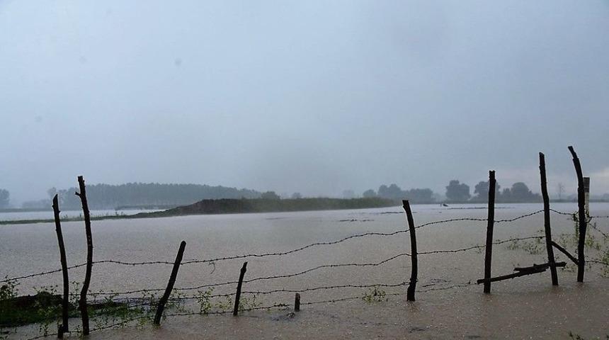 Yılmaz: &ldquo;t&uuml;m İmkanlarımızla &Ccedil;ift&ccedil;ilerimizin Yanındayız&rdquo;
