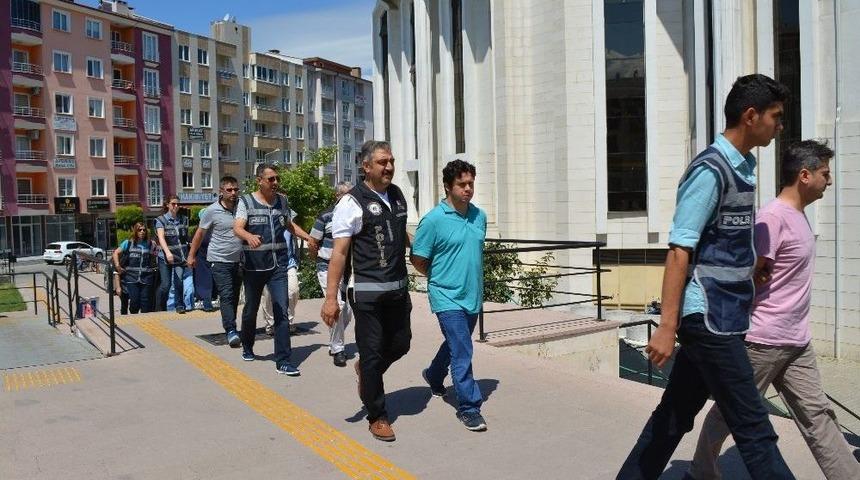 Fet&ouml;/pdy Operasyonunda 14 Kişi Adliyeye Sevk Edildi