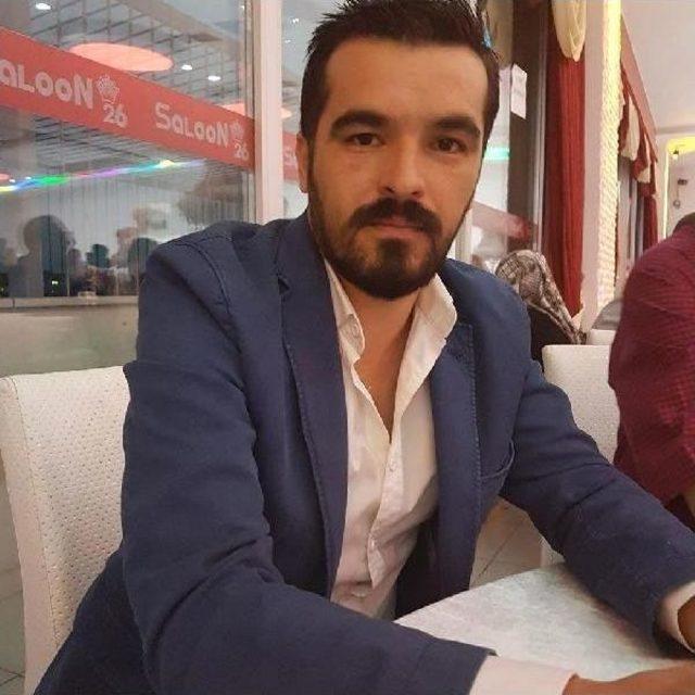 Kazada Ölen Mhp'li Sürmeli Eskişehir'de Toprağa Verildi