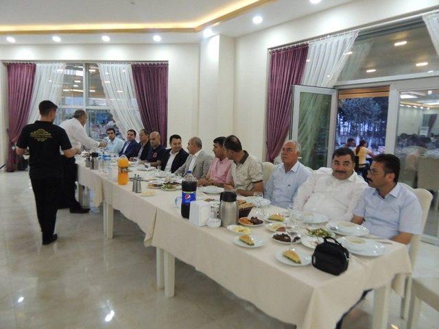 Musabeyli Kaymakamı Avcı Tarafından İftar Verildi 1