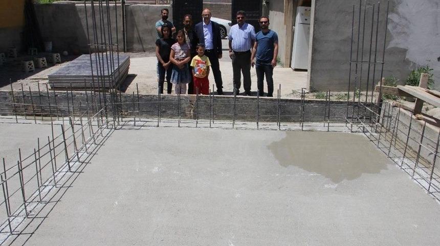 Van B&uuml;y&uuml;kşehir Belediyesi, Diyaliz Hastasına Ev Yapıyor