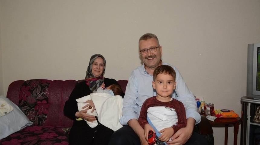 15 Yıl Sonra Olan &Ccedil;ocuklarına Cumhurbaşkanının İsmini Verdiler