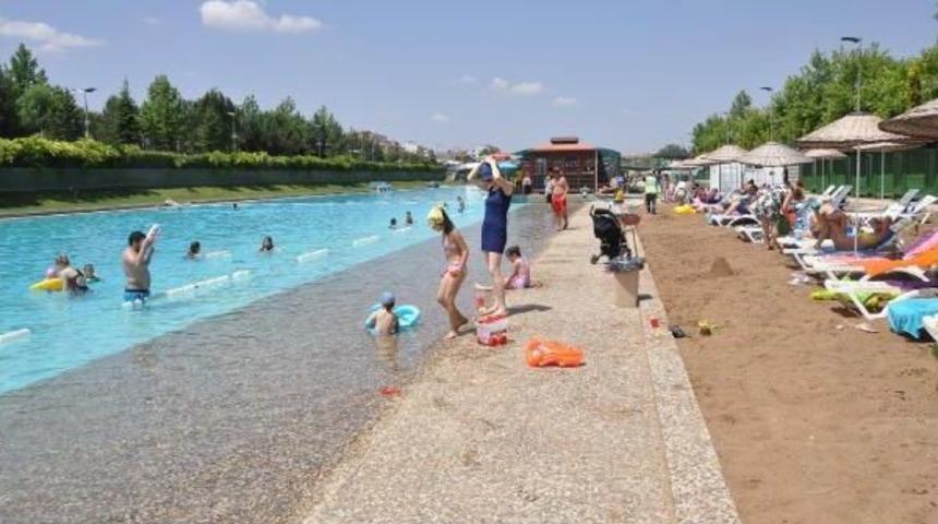Eskişehir'in Yapay Plajı Sezonu A&ccedil;ıyor