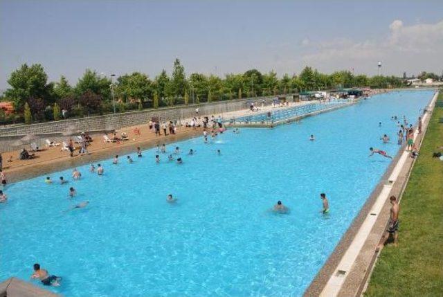 Eskişehir in Yapay Plajı Sezonu A&ccedil;ıyor 3