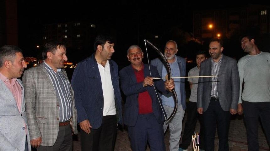 Oltu&rsquo;da Ok Atma Etkinliği D&uuml;zenlendi