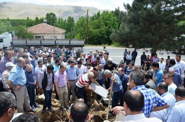 Evkur Yeni Malatyaspor Eski Başkanı Katipoğlu Babasını Kaybetti 1