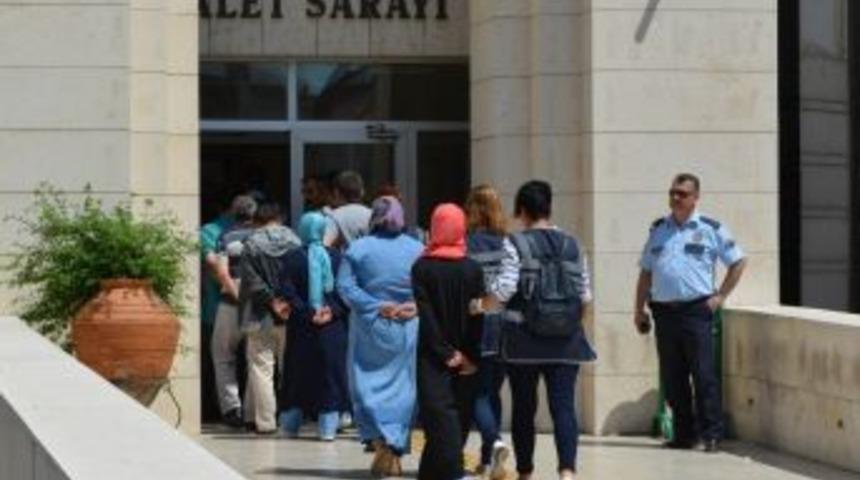 Fetö/pdy Operasyonunda Adliyeye Sevk Edilen 14 Kişiden 12’si Tutuklandı