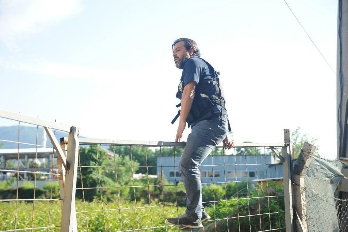 Bursa&rsquo;da Helikopter Destekli Uyuşturucu Operasyonu