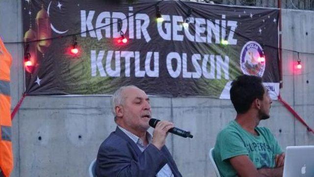 Avcılar'da Kadir Gecesi'nde 15 Bin Kişiye Iftar