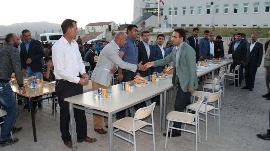 Kaymakam Dundar Korucularla İftar Yaptı