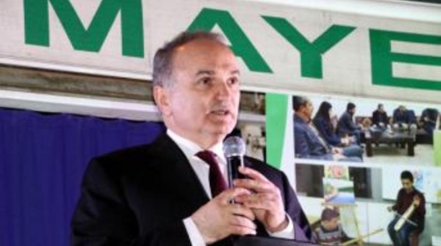 Bakan &Ouml;zl&uuml;: T&uuml;rkiye Ikinci &Ccedil;eyrekte Y&uuml;zde 5'in &Uuml;zerinde B&uuml;y&uuml;yecek