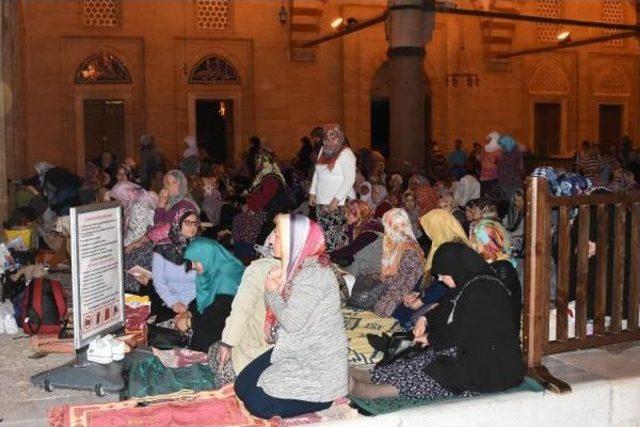 Selimiye Camii, Kadir Gecesinde Dolup Taştı 3