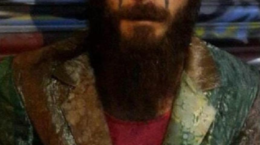 'enayi' D&ouml;vmeli Kişi G&ouml;zaltında