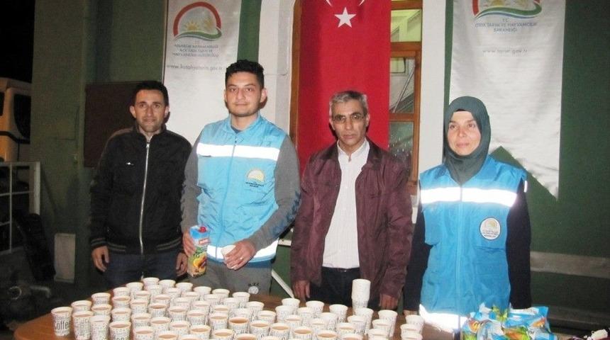 Hisarcık İl&ccedil;e Tarım&rsquo;dan Kadir Gecesinde &Ccedil;ikolata, Kek Ve Meyve Suyu İkramı