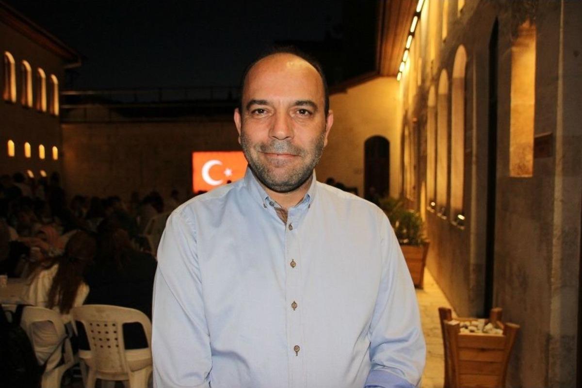 &Uuml;&ccedil; Semavi Din Temsilcisi İftar Sofrasında Buluştu